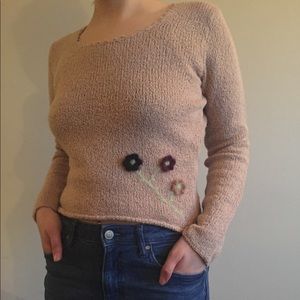 RELISTED ✨ 5/$25 ✨ Cropped Sweater with Floral Accent